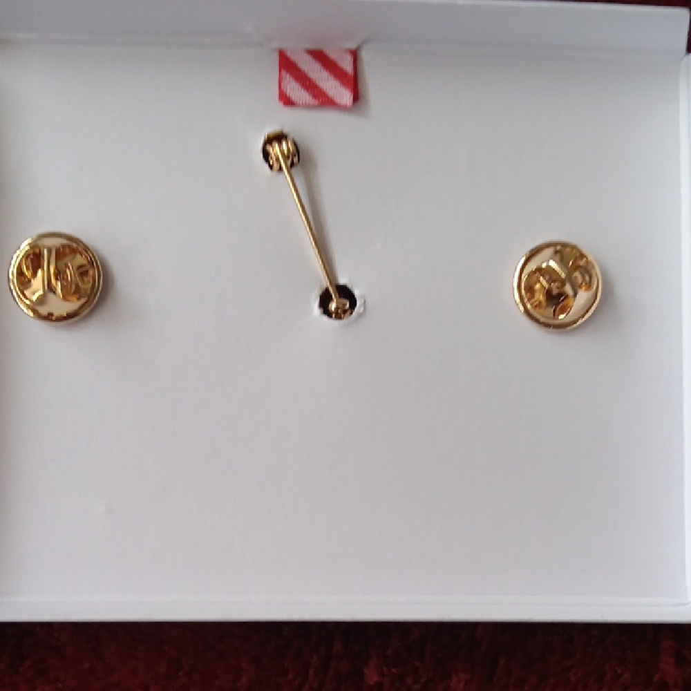 Santa and Reindeer Holiday Pin Set - Picture 3 of 6